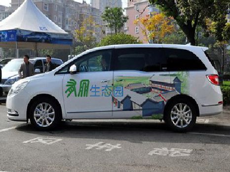 凤阳户外车贴喷绘如何保持效果?